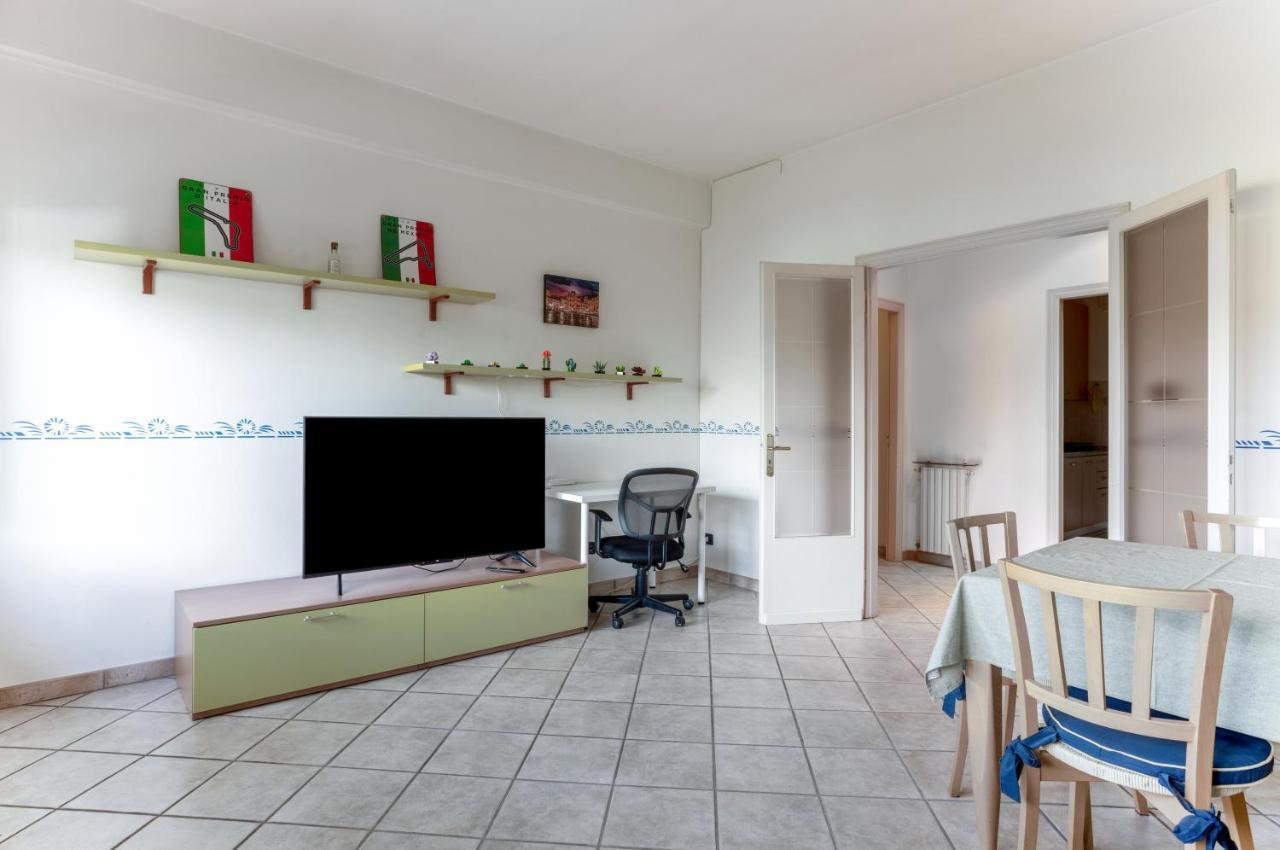 Lucca Roomy Apartment With Balcony And Parking! Zewnętrze zdjęcie