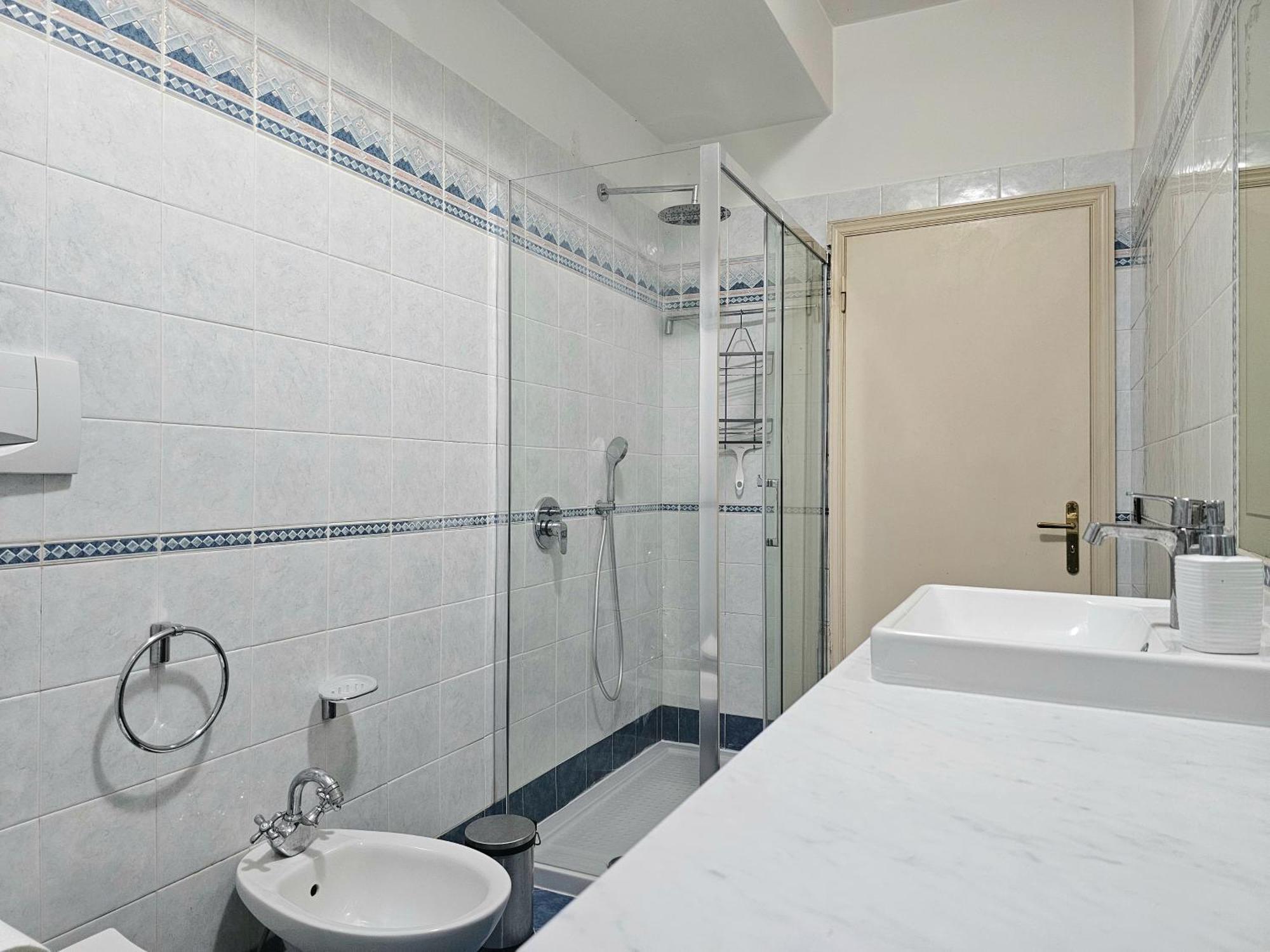 Lucca Roomy Apartment With Balcony And Parking! Zewnętrze zdjęcie